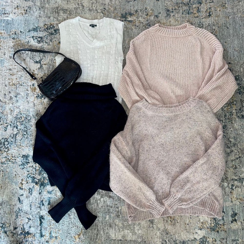 GIRLY SWEATER LOT (SMALL)